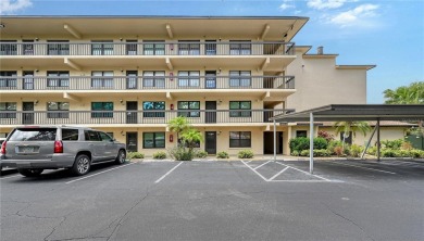 (private lake, pond, creek) Condo For Sale in Bradenton Florida