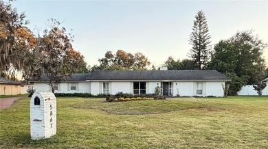 Lake Conway Home For Sale in Belle Isle Florida