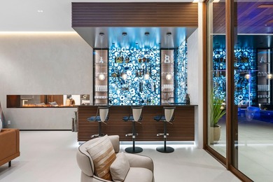 Unparalleled luxury new construction on 100' of prime - photo 12