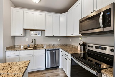 Located at 14010 Waterford Circle in Gulfport, MS, this home - photo 15