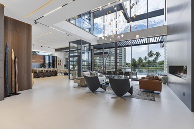 Unparalleled luxury new construction on 100' of prime - photo 17