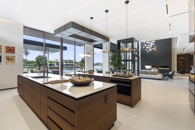 Unparalleled luxury new construction on 100' of prime - photo 20