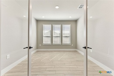 Auburn Plan with upgraded kitchen, quartz countertops, dry bar - photo 21