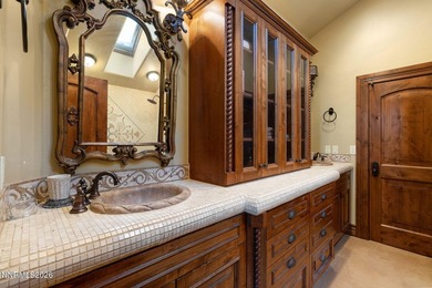 Offered for the first time in decades, this extraordinary custom - photo 31