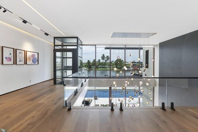 Unparalleled luxury new construction on 100' of prime - photo 34