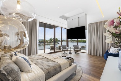 Unparalleled luxury new construction on 100' of prime - photo 41