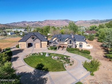 Offered for the first time in decades, this extraordinary custom - photo 47