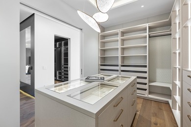 Unparalleled luxury new construction on 100' of prime - photo 47