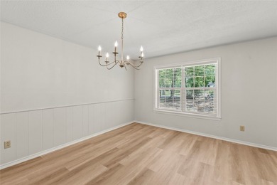 This exceptional property offers a rare three-in-one - photo 11