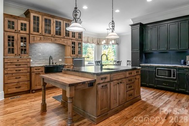 Luxury Mountain Architectural Masterpiece with Unmatched Detail - photo 12