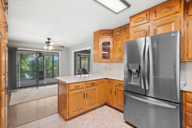 Experience the best of Table Rock Lake living from this private - photo 14