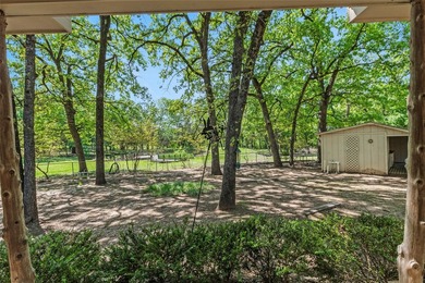 This exceptional property offers a rare three-in-one - photo 19