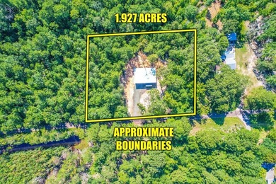 PRIVACY, CONVENIENCE AND CLASS - ALL IN ONE SPOT! Welcome to - photo 24