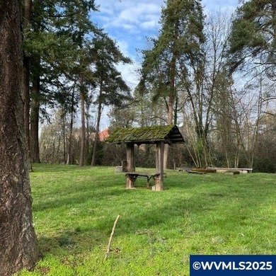 This 1 bedroom, 1.5 bathroom home was built in 2022 and designed