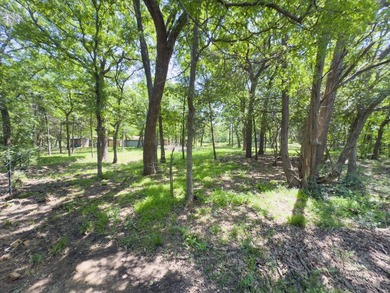 This exceptional property offers a rare three-in-one - photo 38