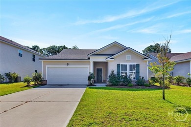 Great Location! One Level Home. Wide foyer entry leads into the - photo 1