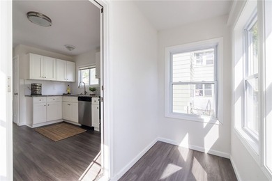 Where modern charm meets one of Rochester's most sought after - photo 15