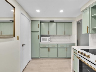 Amazing pool views from this sleek one bedroom residence - photo 19