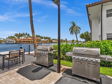 Amazing pool views from this sleek one bedroom residence - photo 26