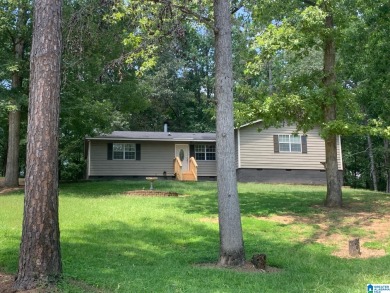 Lake Home Sale Pending in Ohatchee, Alabama