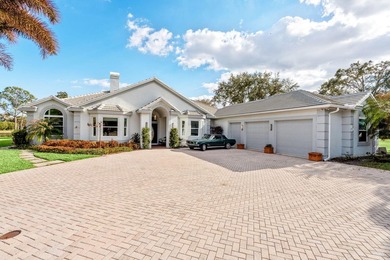 Custom Estate lakefront home in PGA Village. Experience refined - photo 3