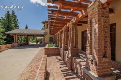 Influenced by iconic Craftsman style homes, this dignified - photo 3