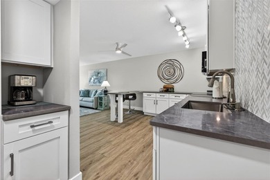 Rarely does a property offer this level of flexibility, privacy - photo 19