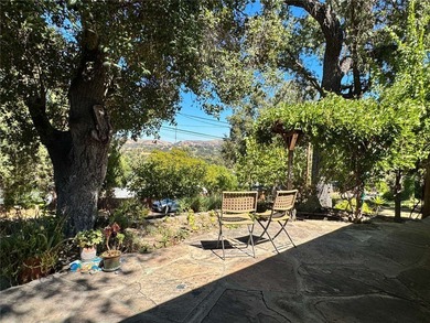 (private lake, pond, creek) Home Active Under Contract in Atascadero California