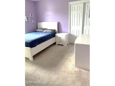 Your New Home awaits! Beautiful 5BR, 2.5 bath Home on a rare - photo 22