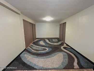 Your New Home awaits! Beautiful 5BR, 2.5 bath Home on a rare - photo 30