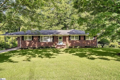 (private lake, pond, creek) Home For Sale in Belton South Carolina