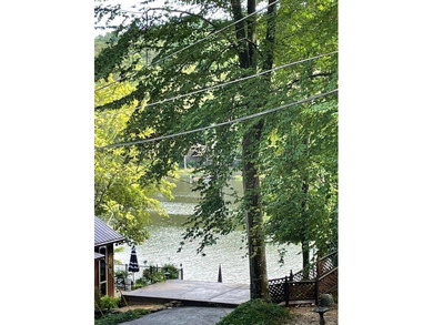Cozy cottage located at Lake Malone !! This rare find has 3 - photo 35