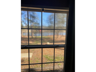 Welcome to peaceful waterfront living. This spacious 4-bedroom - photo 9