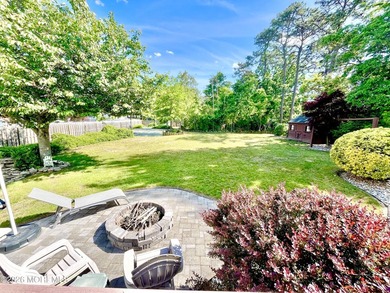 Your New Home awaits! Beautiful 5BR, 2.5 bath Home on a rare - photo 39