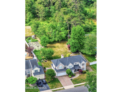 Your New Home awaits! Beautiful 5BR, 2.5 bath Home on a rare - photo 46
