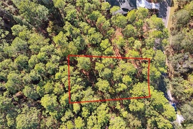 Nestled within the prestigious gated community of Cumberland - photo 1