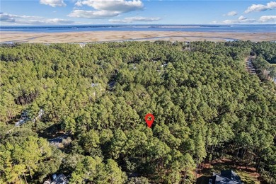 Nestled within the prestigious gated community of Cumberland - photo 5