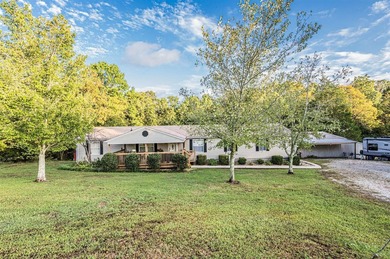 Barren River Home For Sale in Bowling Green Kentucky