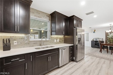 Welcome to the Florida waterfront lifestyle you've been dreaming - photo 11