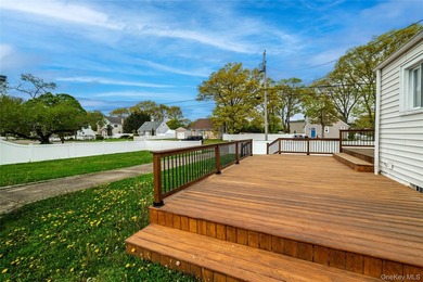 Welcome to this beautifully maintained and thoughtfully updated - photo 19