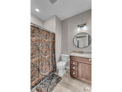 A beautifully designed ranch home located on a spacious lot in - photo 28