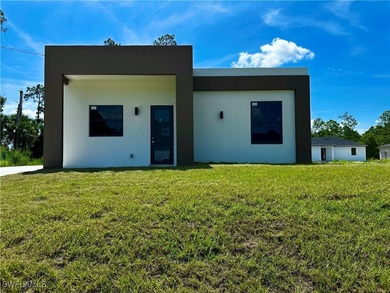 Lehigh Acres Area Home For Sale in Lehigh Acres Florida