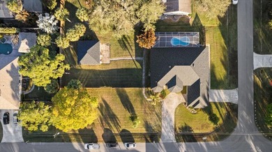 624 SQ FT Additional CBS structure on the property. Thoughtfully - photo 7