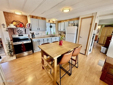 CORNER LOT!! Awesome Location! Amazing views of the Superstition