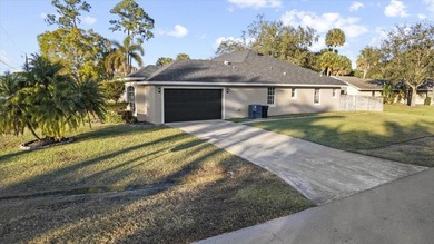 624 SQ FT Additional CBS structure on the property. Thoughtfully - photo 9