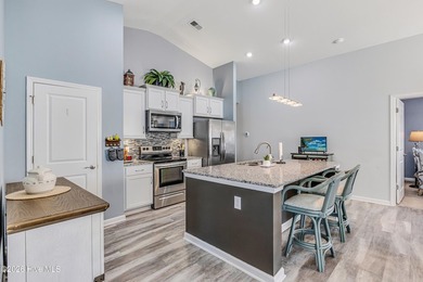 Beautifully maintained 3-bedroom, 2 bath duet style home - photo 10