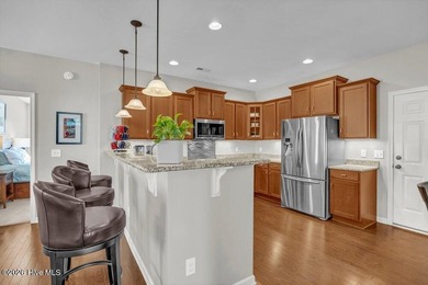 This 3 bedroom, 2 bath home in Compass Pointe offers over 1,600 - photo 8