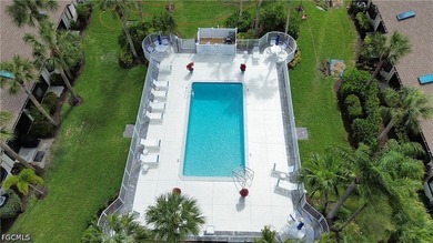 Welcome to your own private pool villa retreat, where comfort - photo 12