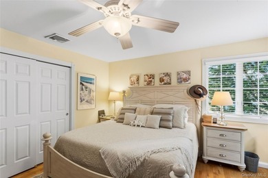 Beautifully renovated Split Level homes in the sought-after - photo 20