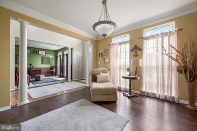 MOVE RIGHT IN, this spacious and contemporary four-bedroom home - photo 20